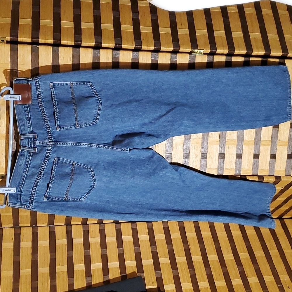 Tommy Bahama 38/28 Short classic jeans